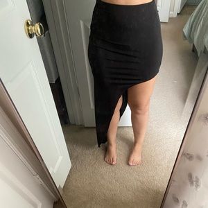 Black skirt